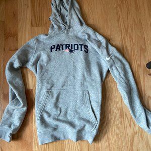 Nike Patriots Sweatshirt Men's Medium Grey
